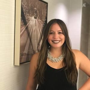 Meet your Posher, Fabiola